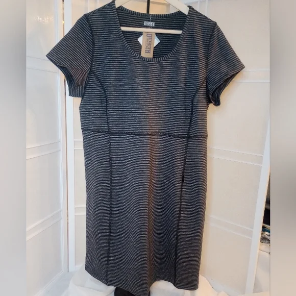 DULUTH TRADING CO Women's NoGa Stretch Dress Black Grey Striped Zip Pocket New L - Picture 1 of 11
